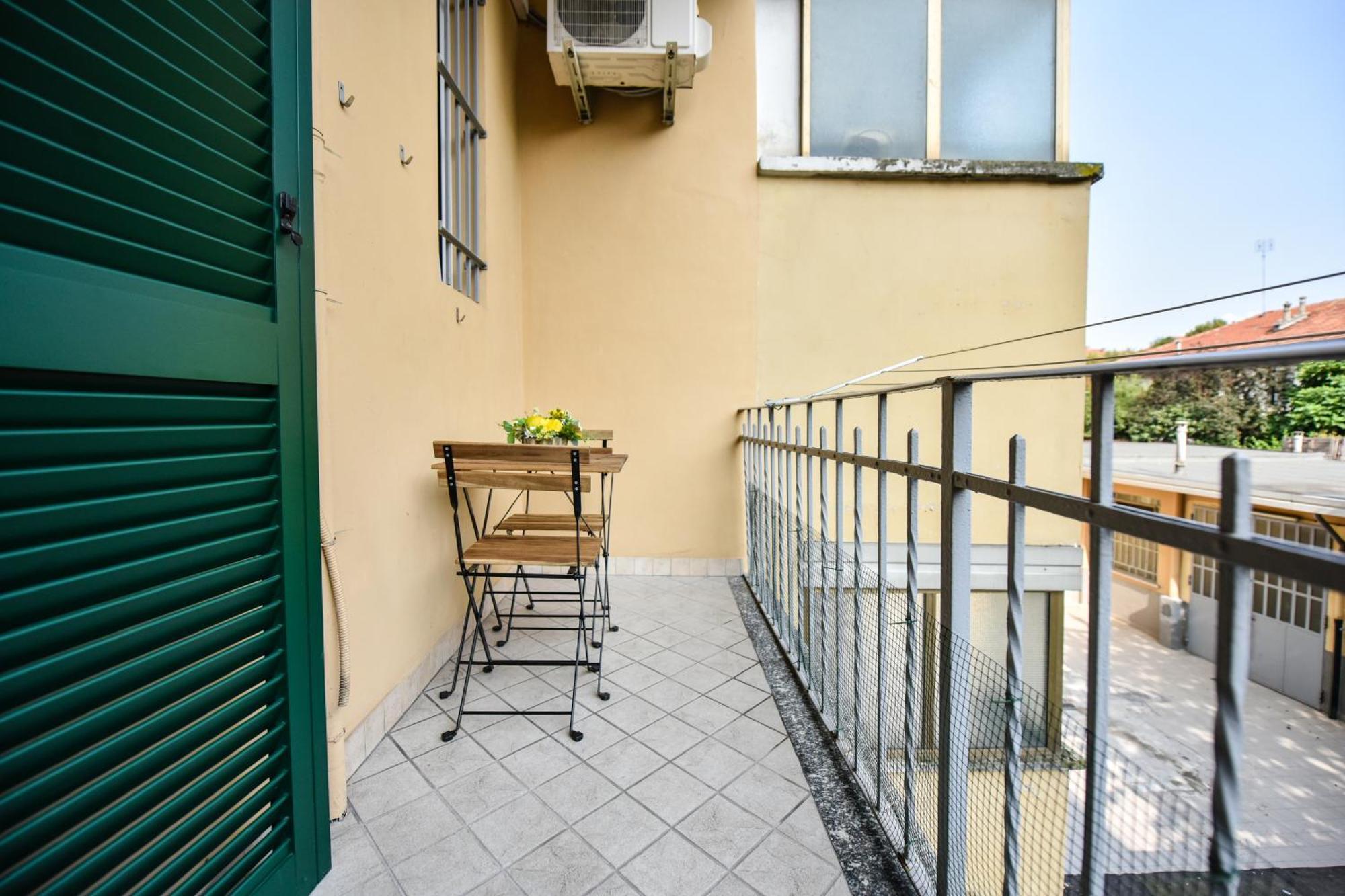 Benvenuti Casa Leo - Elegante Appartamento Turin Exterior photo