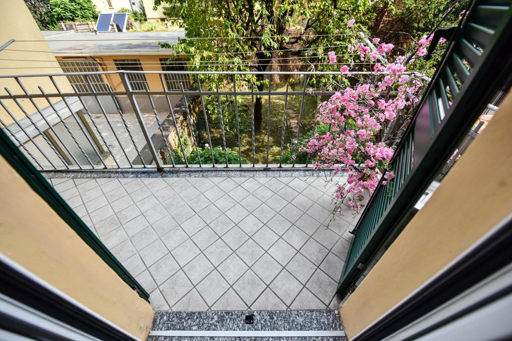 Benvenuti Casa Leo - Elegante Appartamento Turin Exterior photo